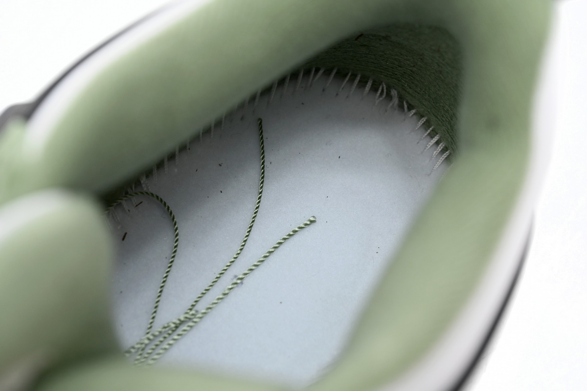 Bstsneaker- Air Jordan 4 Seafoam WMNS Oil Green AQ9129-103  