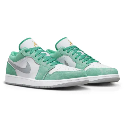 Jordan 1 Low SE New Emerald 01