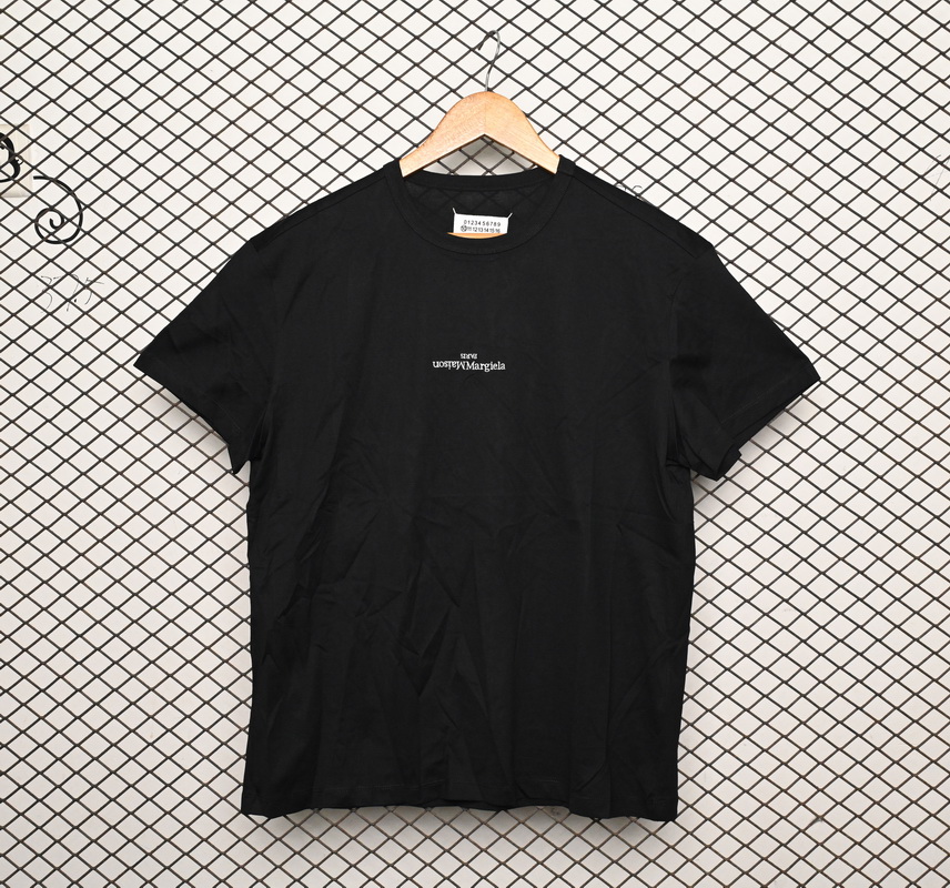 Bstsneaker-MM T-shirt