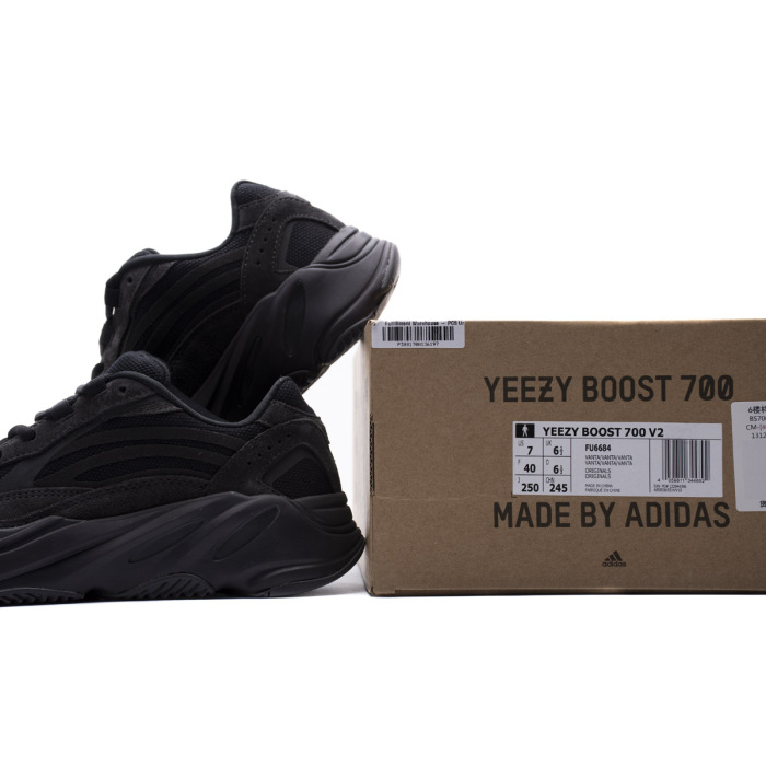  Adidas Yeezy Boost 700 V2 Vanta FU6684 