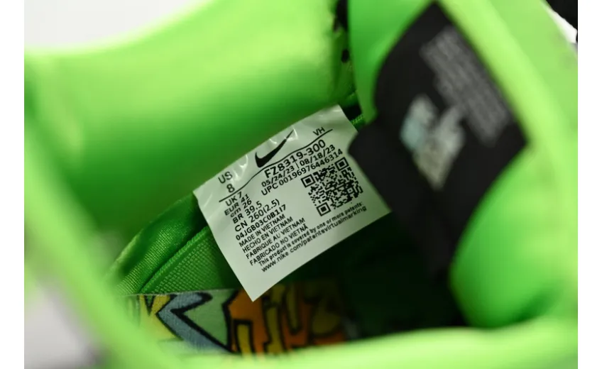 Bstsneaker-The Powerpuff Girls x Nike SB Dunk Low Buttercup FZ8319-300