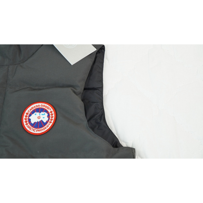 Best Fake CANADA GOOSE Black for Sale -bstsneakes.com