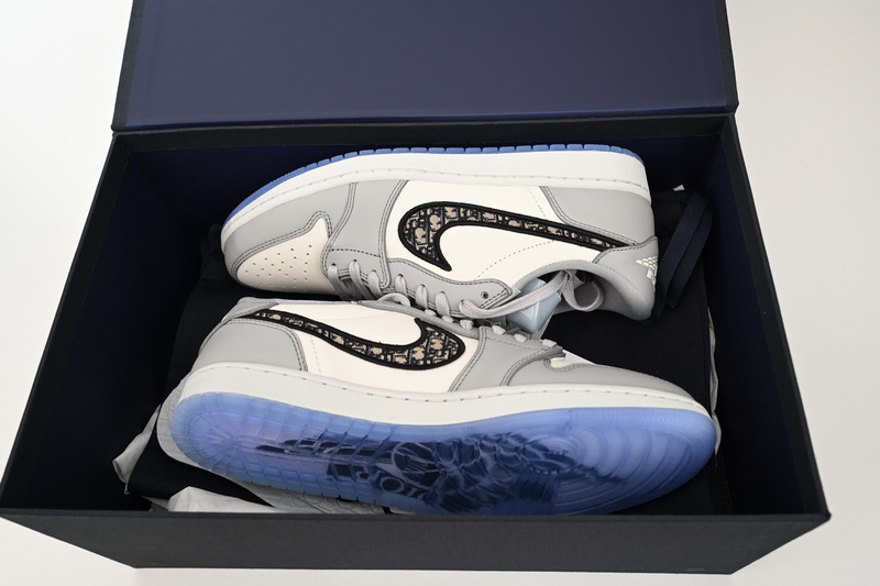 Bstsneaker-Jordan 1 Retro Low Dior  CN8608-002