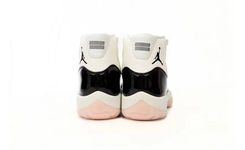 Air Jordan 11 Neapolitan AR0715-101