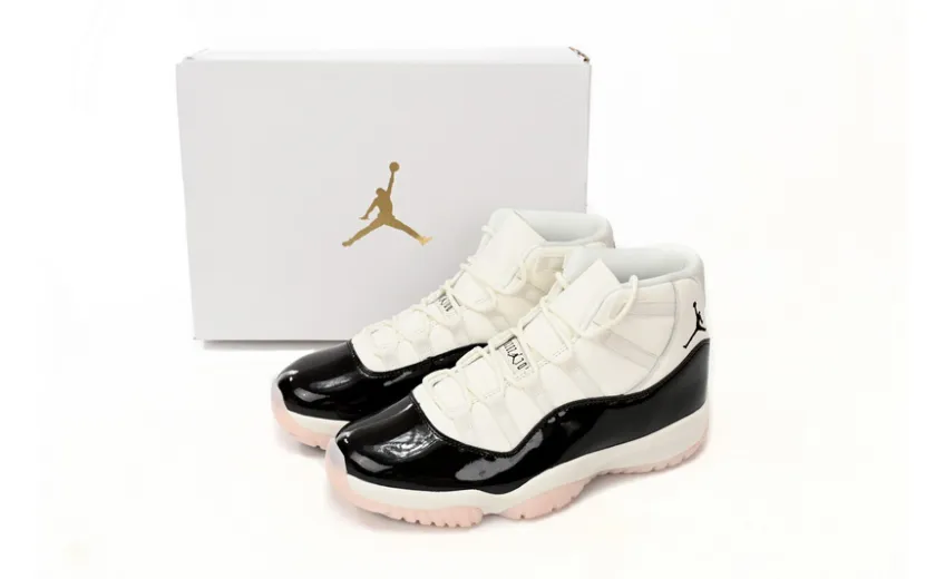 Air Jordan 11 Neapolitan AR0715-101