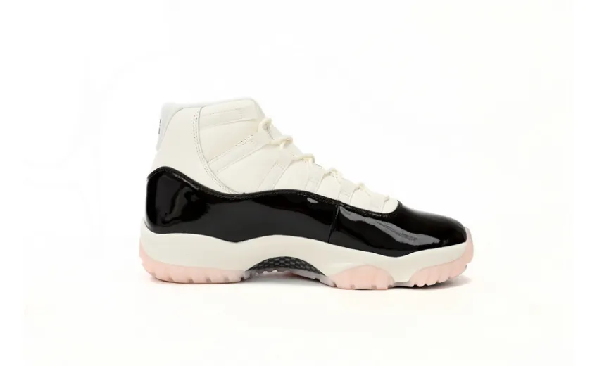 Air Jordan 11 Neapolitan AR0715-101