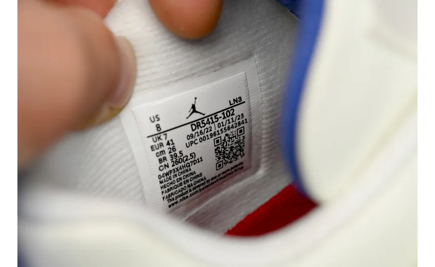 Bstsneaker-Nike SB x Air Jordan 4 Sapphire DR5415-102