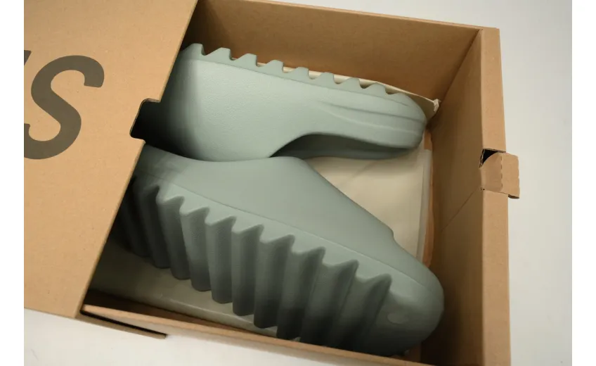Bstsneaker-Adidas Yeezy Slide Salt ID5480