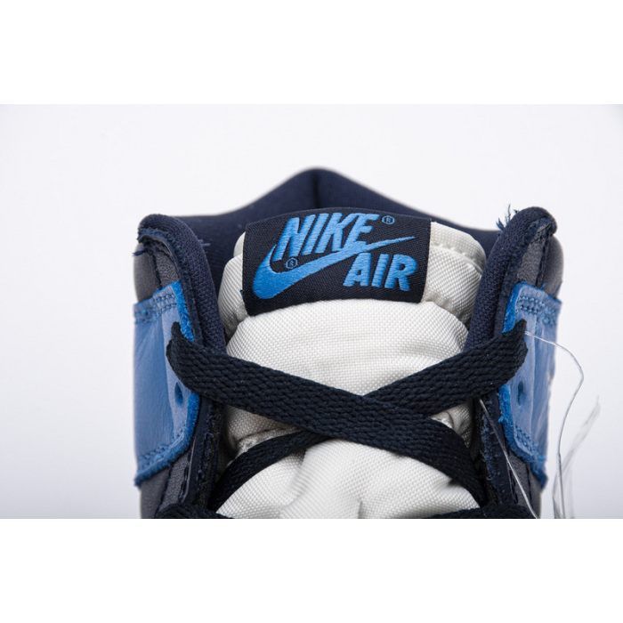 Air Jordan 1 Retro High OG “Obsidian University Blue”555088-140