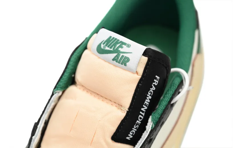 Bstsneaker-Air Jordan Travis Scott x Air Jordan 1 Low Black Green Barb DM7866-128