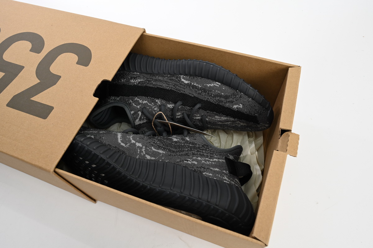 Bstsneaker-Adidas Yeezy Boost 350 V2 Dark Salt ID4811