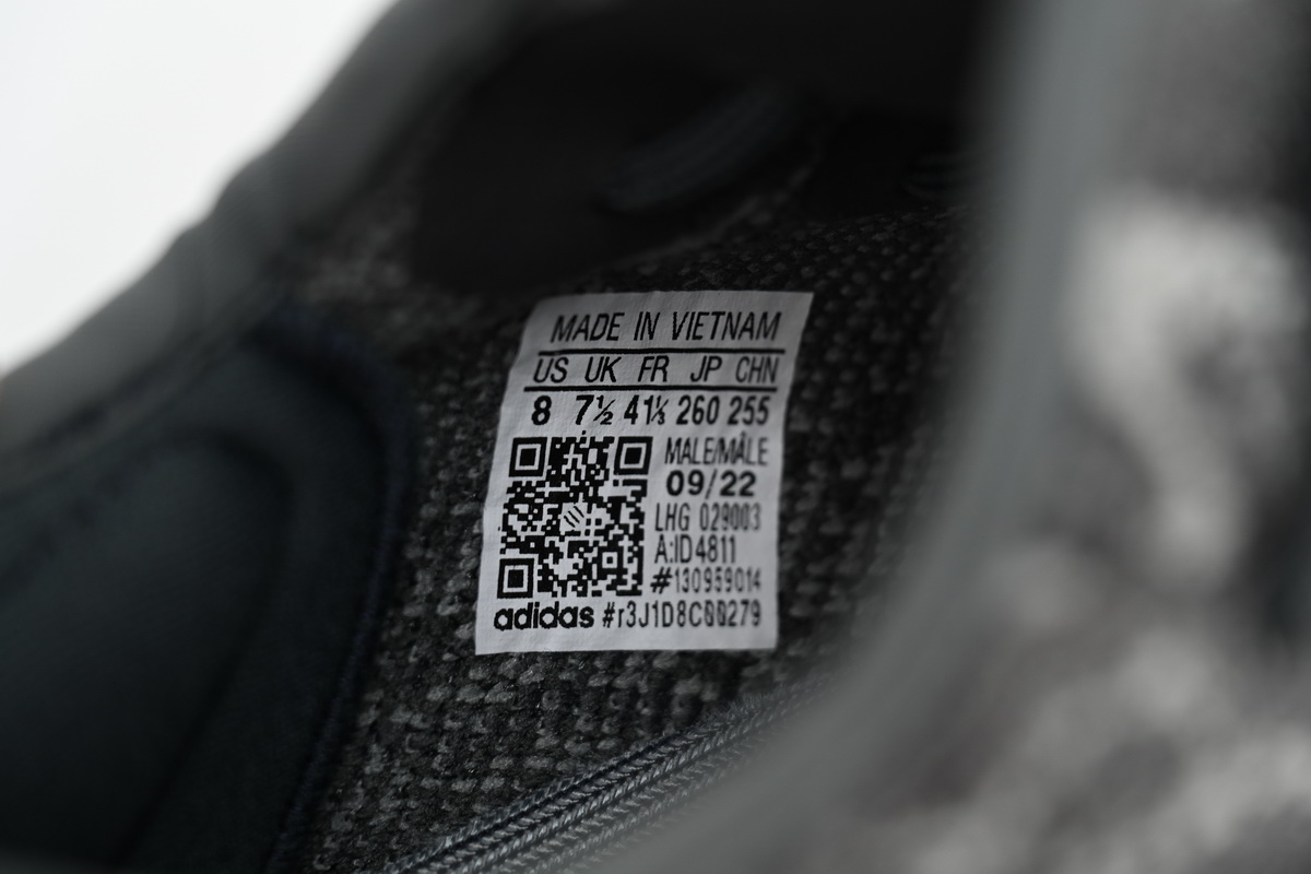 Bstsneaker-Adidas Yeezy Boost 350 V2 Dark Salt ID4811