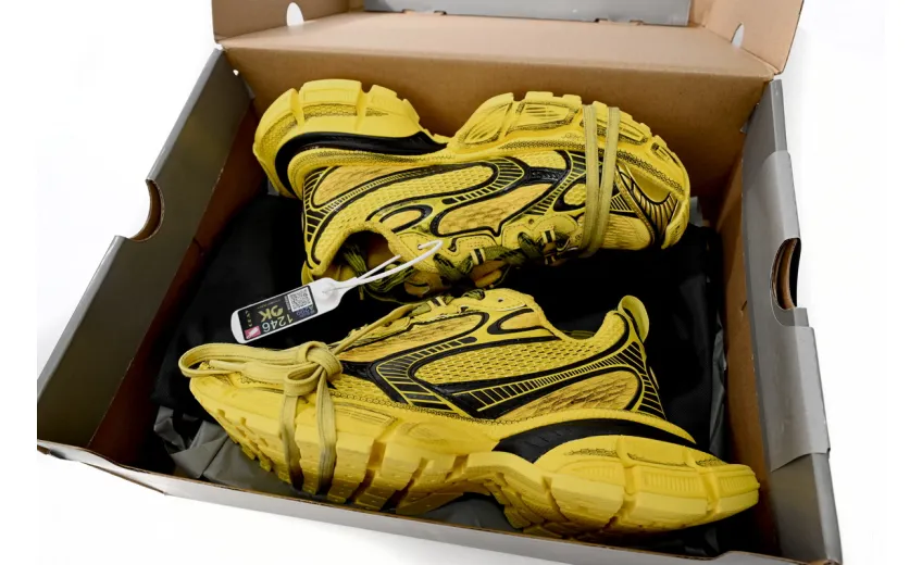 Bstsneaker-Balenciaga Black Yellow 734733 W3XL2 7010 
