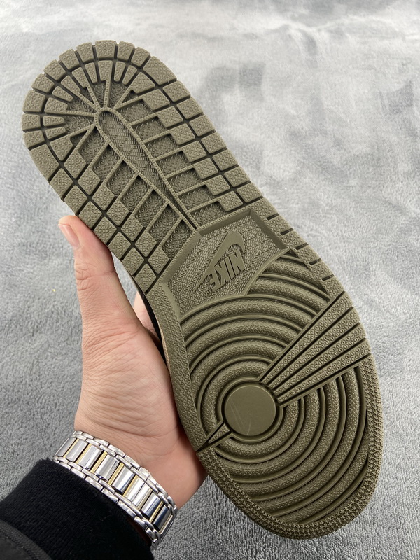 Bstsneaker- Travis Scott x Air Jordan 1 Dark Green DM7866-002