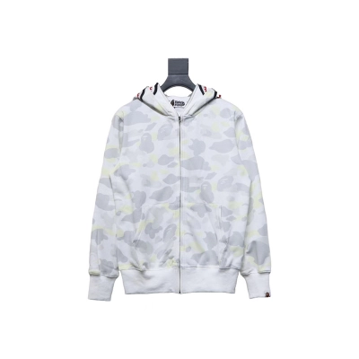 Bstsneaker-BAPE City Camo Shark WGM Full-Zip Hoodie (FW18) White 01