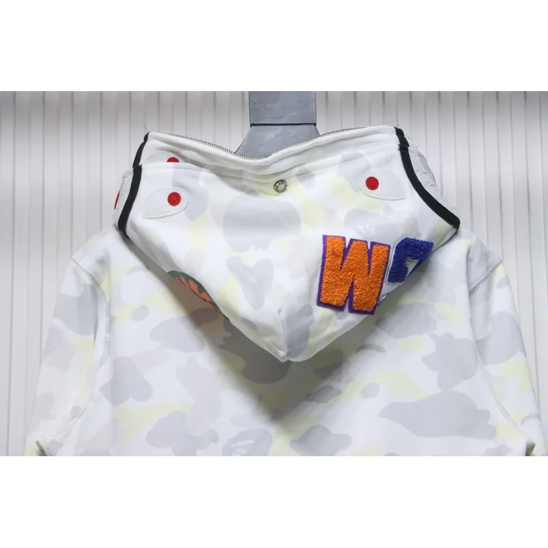 Bstsneaker-BAPE City Camo Shark WGM Full-Zip Hoodie (FW18) White