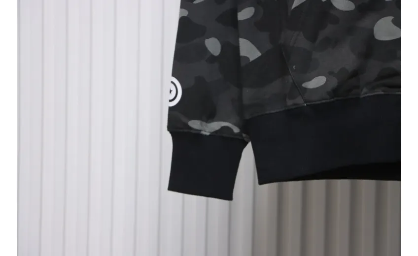 Bstsneaker-BAPE City Camo Shark WGM Full-Zip Hoodie (FW18) Dark Grey