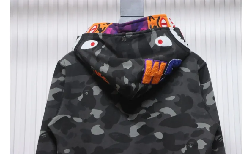 Bstsneaker-BAPE City Camo Shark WGM Full-Zip Hoodie (FW18) Dark Grey