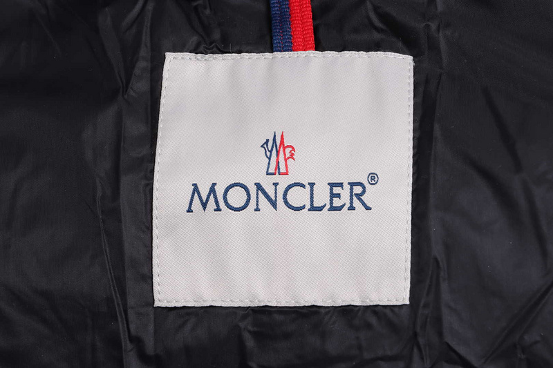 Bstsneaker-Moncler lacquered stand collar down jacket 