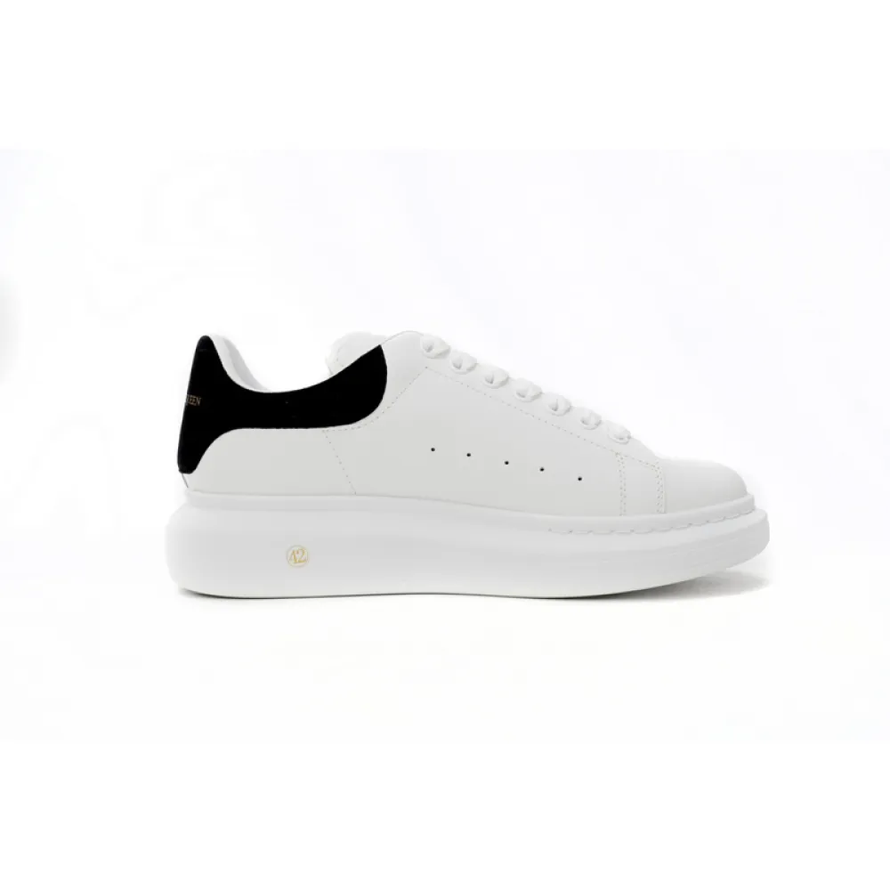 Alexander McQueen Sneaker Black Velvet