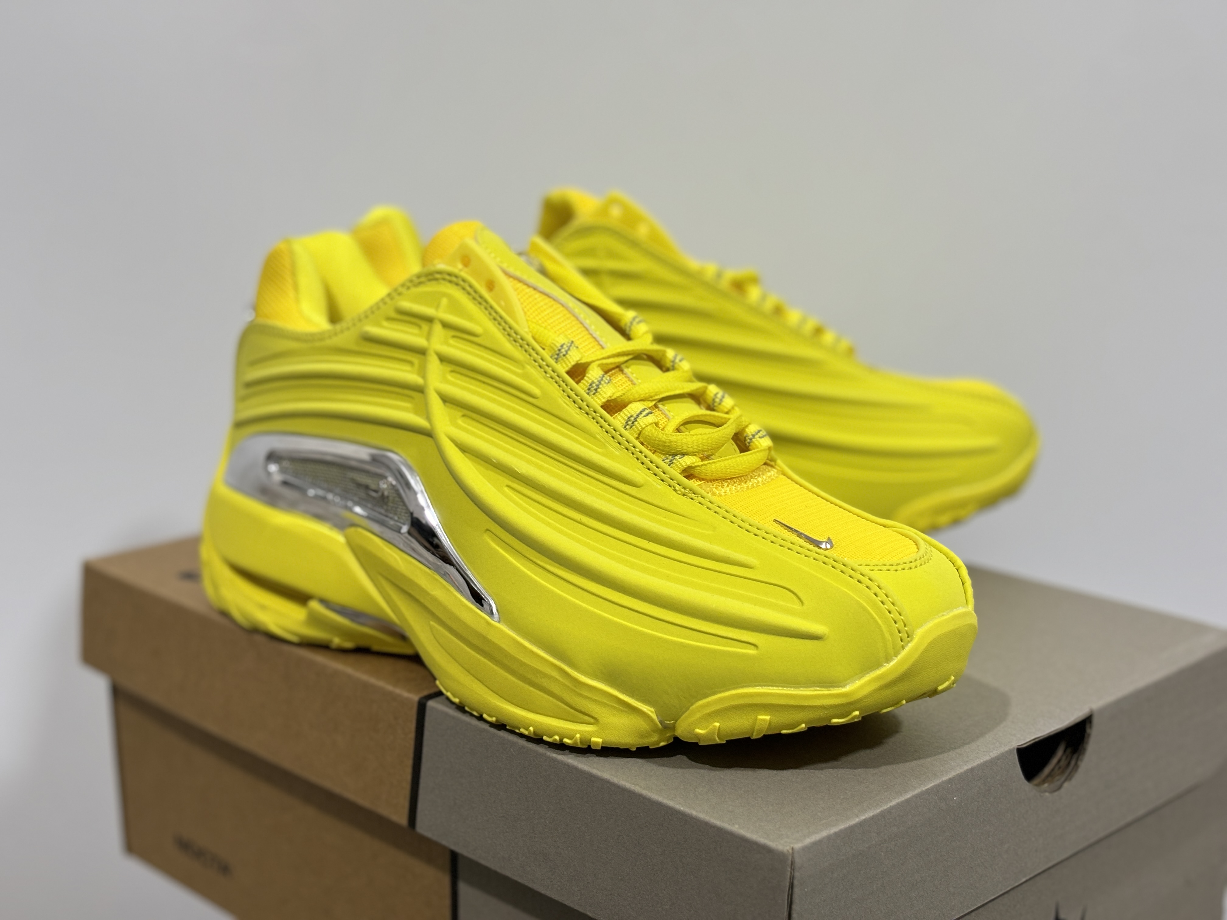 Bstsneaker-Nike Hot Step 2 Drake NOCTA Opti Yellow