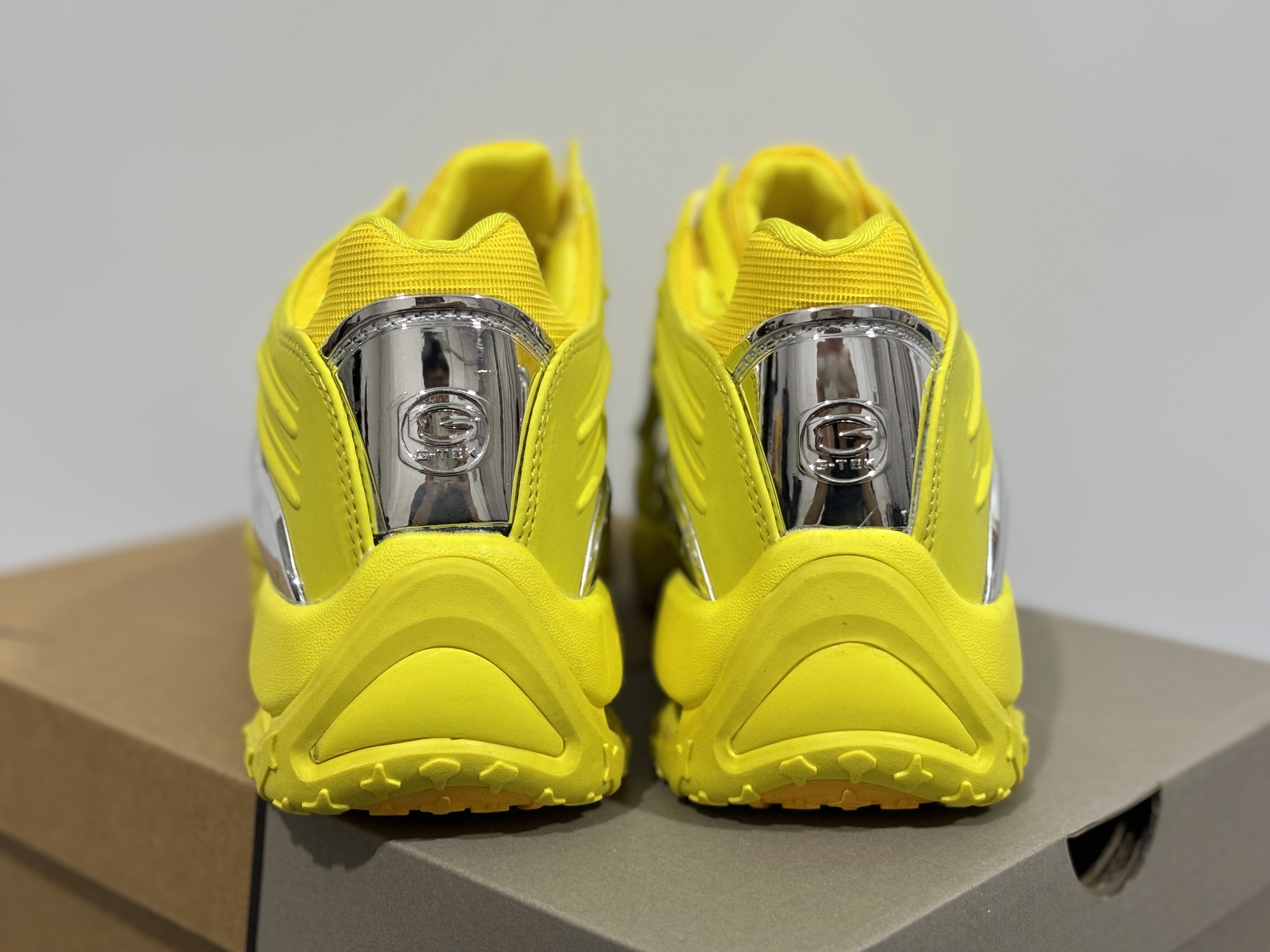 Bstsneaker-Nike Hot Step 2 Drake NOCTA Opti Yellow