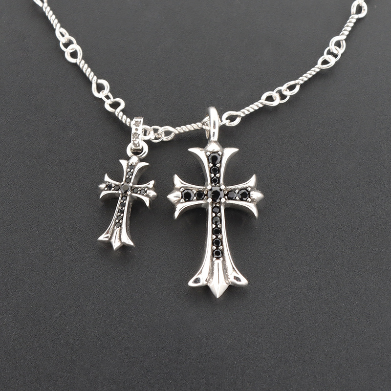 Bstsneaker-Chrome Hearts Double Cross Black Diamond Bamboo Necklace Silver 180