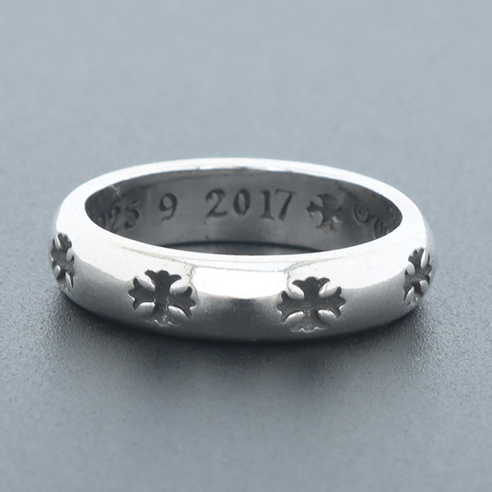 Bstsneaker-Chrome Heart Depressed Cross Hoop Ring 140