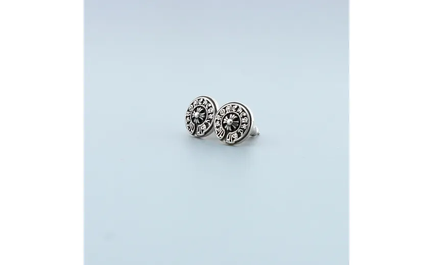Chrome Hearts Round Logo Earrings 150