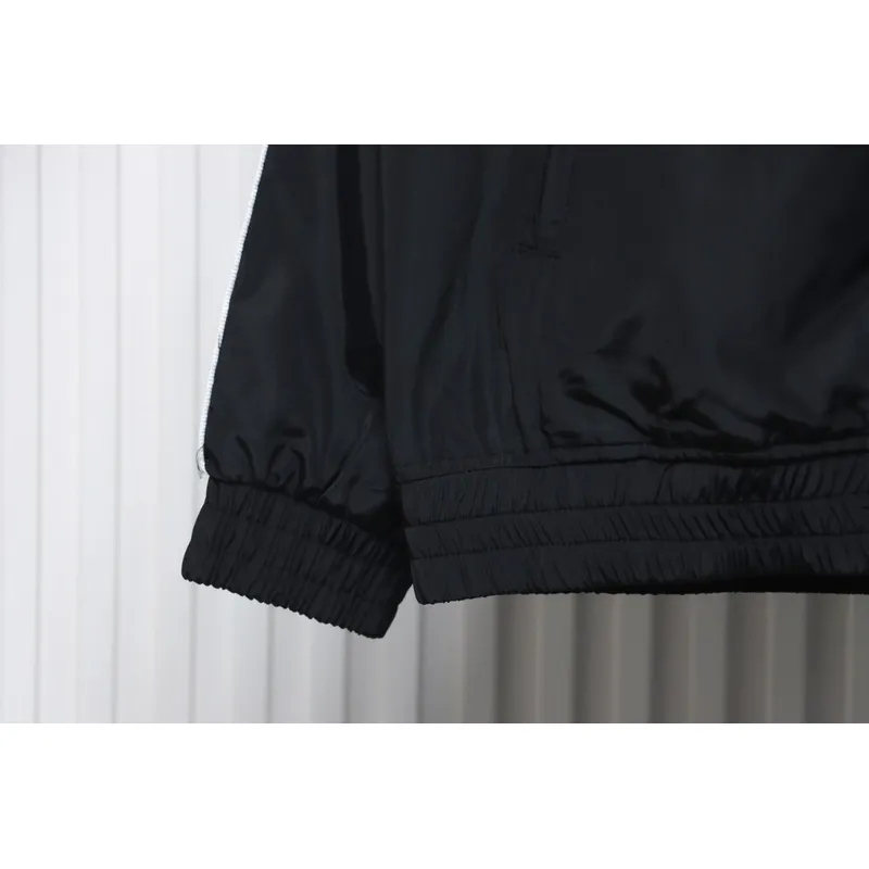 Burberry flocked back horse jacket black 270
