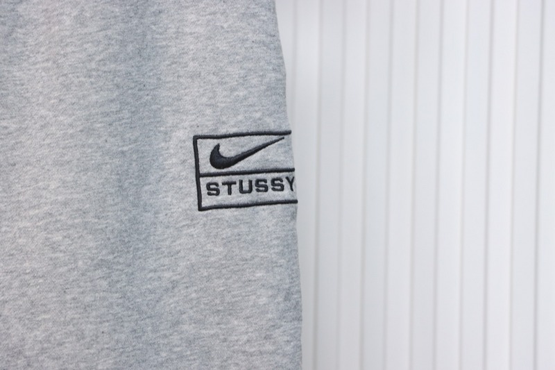 Bstsneaker-Nike x Stussy solid color embroidered logo fleece sweatpants grey 210