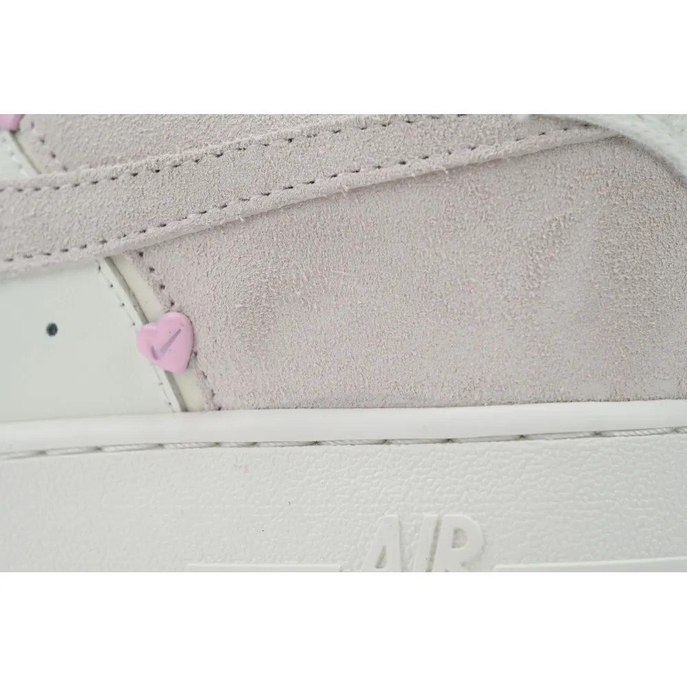  Nike Air Force 1 Low Valentine's Day 2025  HV5992-111