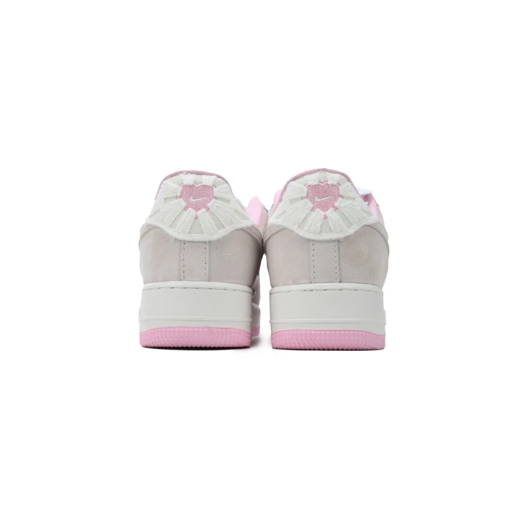  Nike Air Force 1 Low Valentine's Day 2025  HV5992-111