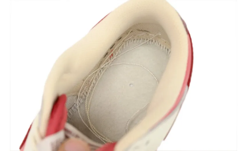 Nike Dunk Low Valentine's Day 2024 Alternate HF0736-161