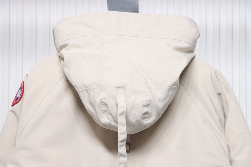 Bstsneaker-01 Canada Goose Short Down Jacket white 370