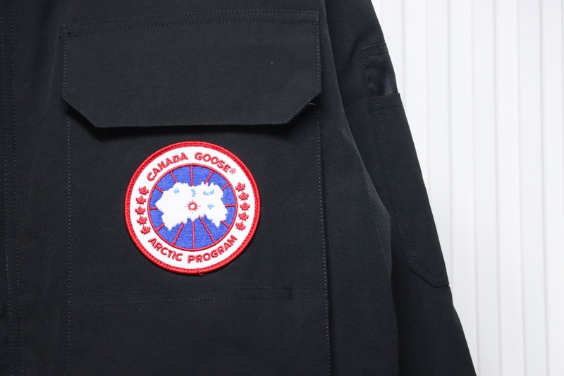 Bstsneaker-08 Expedition Canada Goose Down Jacket (High-end) black 550