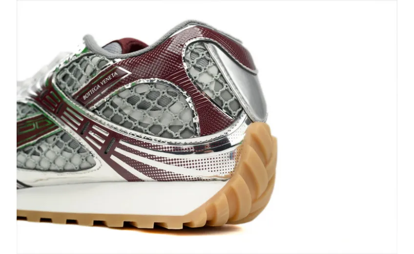 Bottega Veneta Orbit Wine red