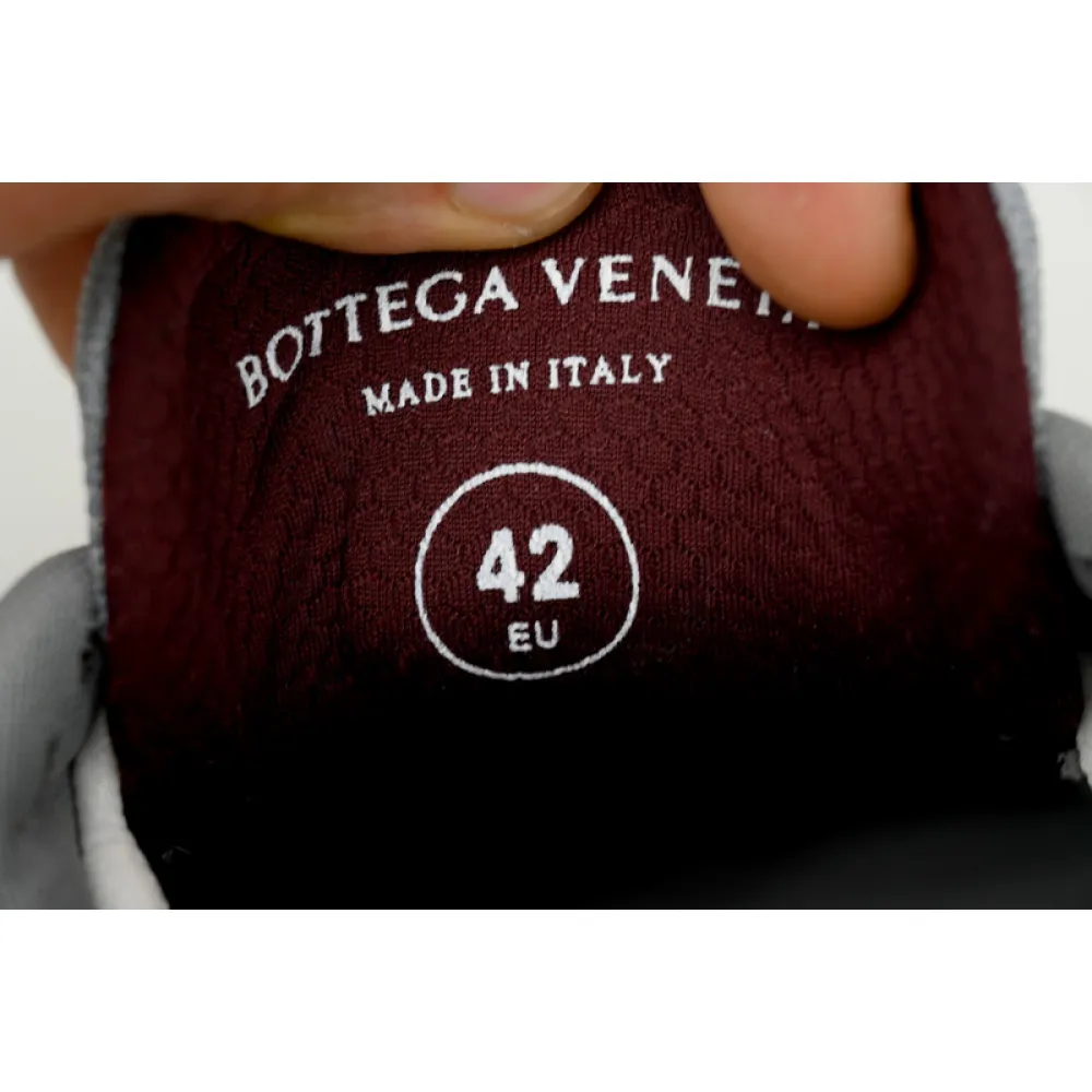 Bottega Veneta Orbit Wine red