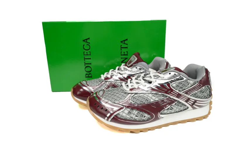 Bottega Veneta Orbit Wine red