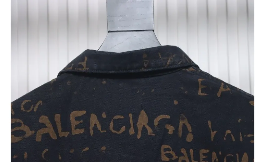 Bstsneaker-Balenciaga washed suit jacket 240