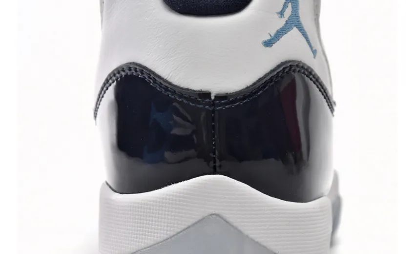  Air Jordan 11 Retro UNC Win Like 82  378037-123  