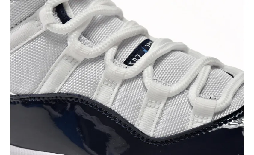  Air Jordan 11 Retro UNC Win Like 82  378037-123  