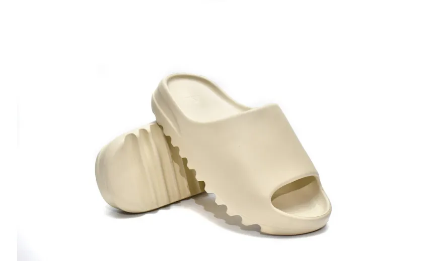 Bstsneaker- Adidas Yeezy Slide Bone FW6345