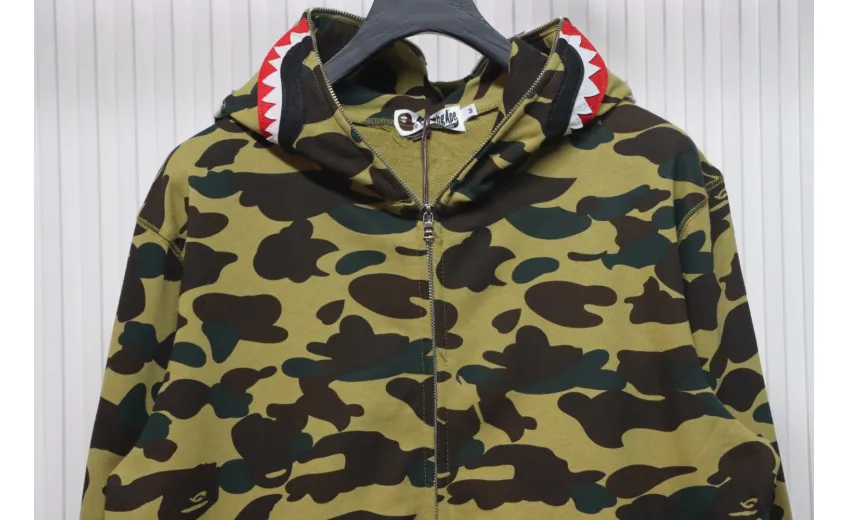 Bstsneaker-BAPE Cloro Camo Shark Full Zip Hoodie Green FW18