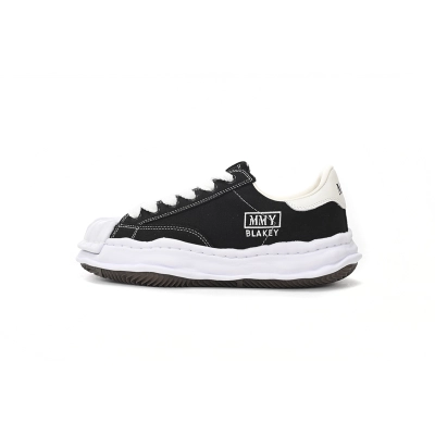 Bstsneaker-MIHARA YASUHIRO White And Black Background NO.762 01