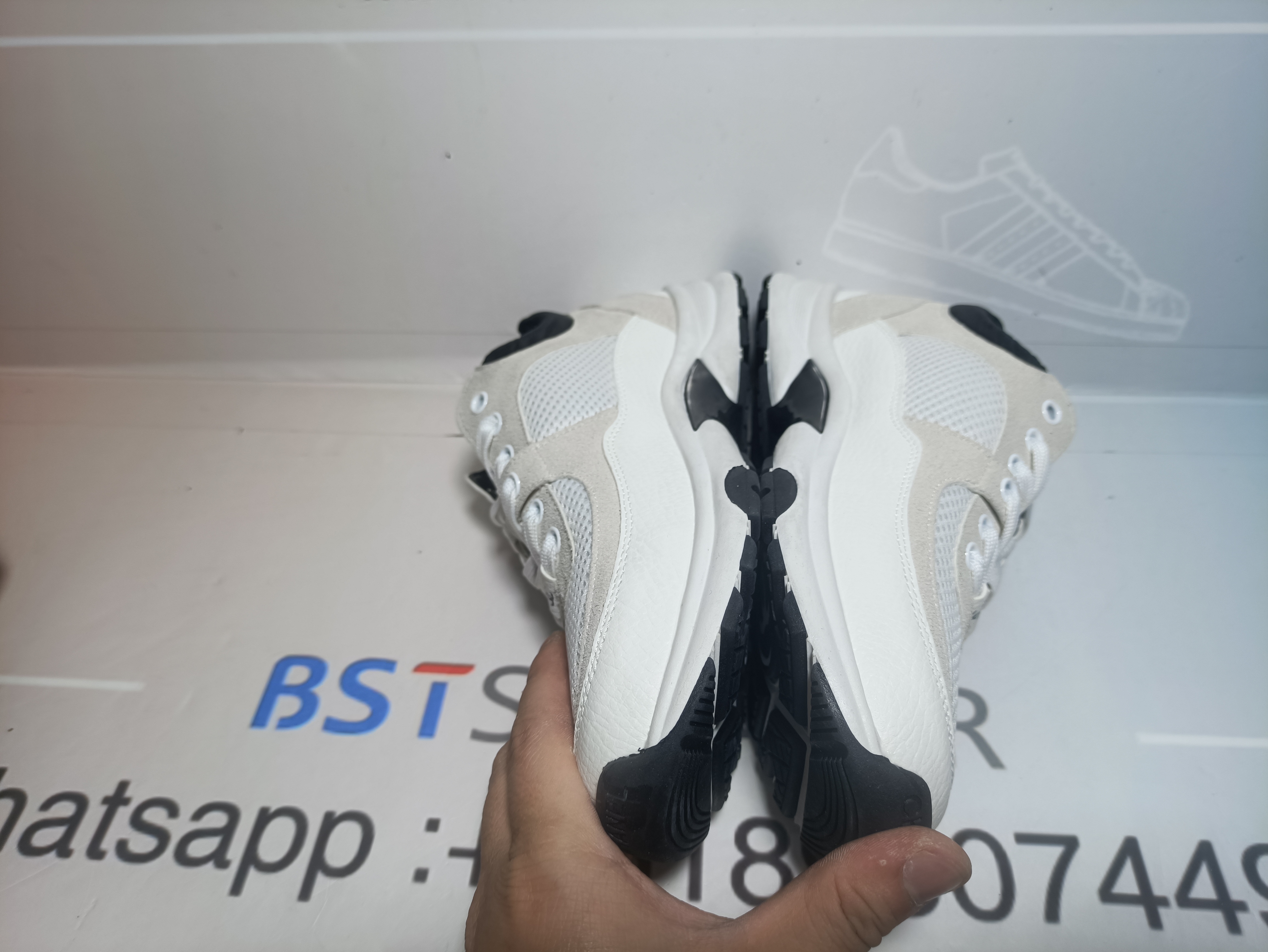 Bstsneaker-Chanel Low Top Trainer Suede White Black (Women's) G38299 Y55720 K3846