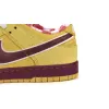 Bstsneaker-Concepts x NK SB Dunk Low Yellow Lobster 313170-137566