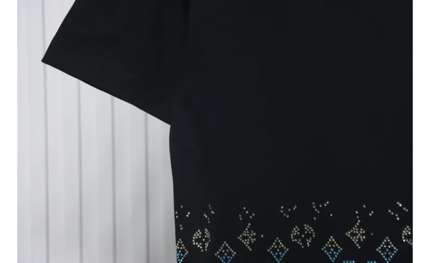 Bstsneaker-Louis Vuitton Monogram Gradient Embellished T-shirt 150