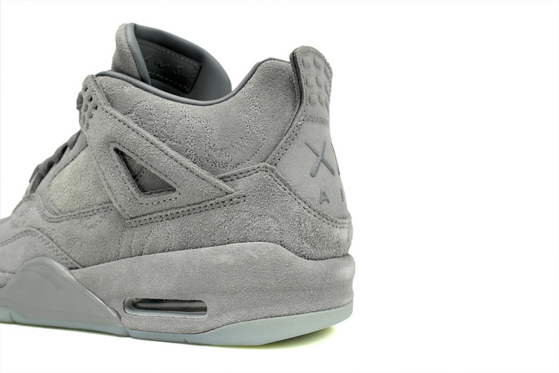 Bstsneaker- Air Jordan 4 Retro Kaws 930155-003 