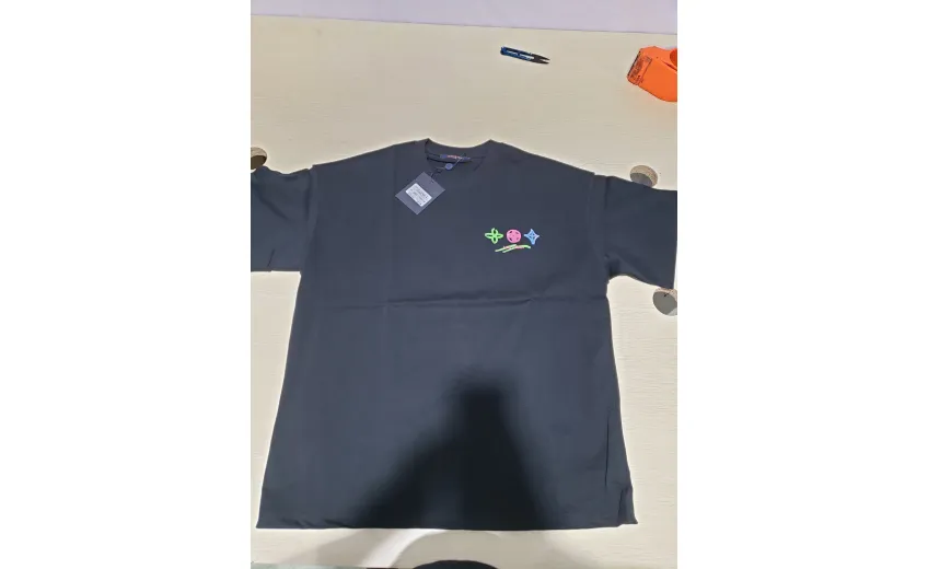 Bstsneaker-Louis Vuitton logo print black T-shirt 120
